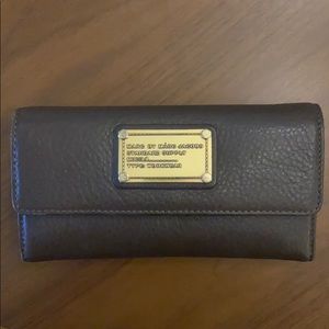 Marc Jacobs Workwear wallet. Barely used.